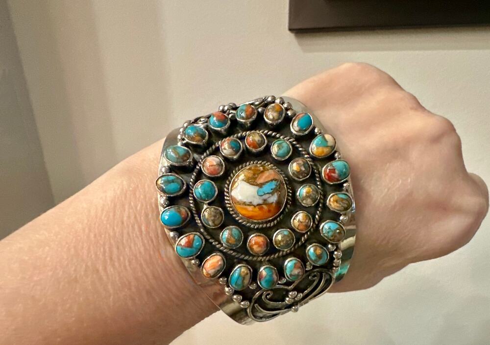 HUGE!!! Spiny Oyster Southwestern Cuff Bracelet Size 8+